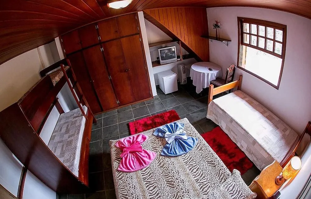 Pousada Canto Das Araucarias Campos do Jordao Guest house